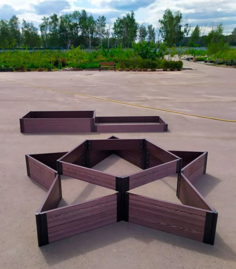 Доска для создания грядок и клумб из ДПК венге 30x225x3000 мм купить в Краснодаре